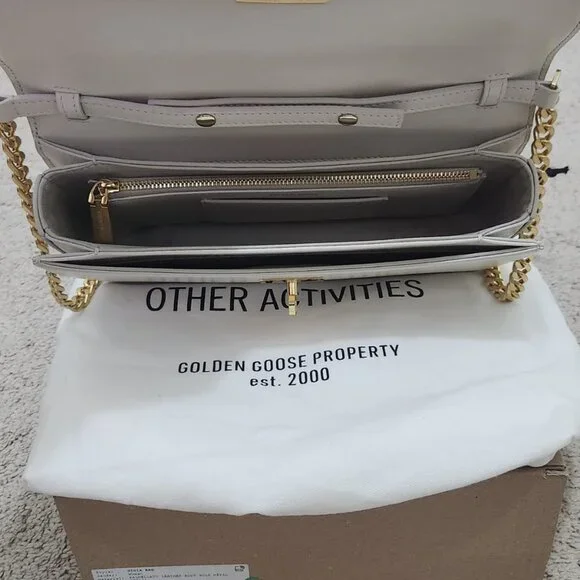 Golden Goose Gioia Bag in butter-colored boarded leather with gold details - Picture 9 of 10